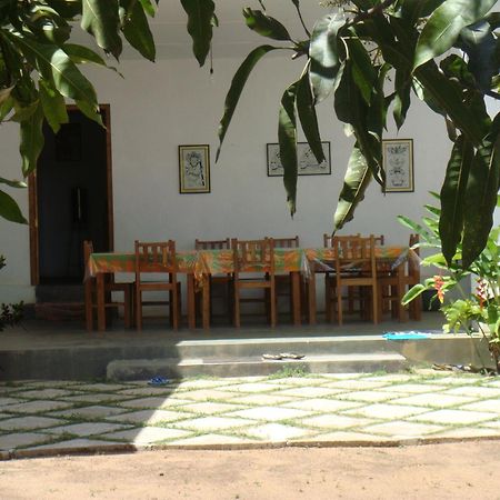 Le Grand Meaulnes Hotel Habarana Exterior photo
