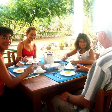 Le Grand Meaulnes Hotel Habarana Exterior photo