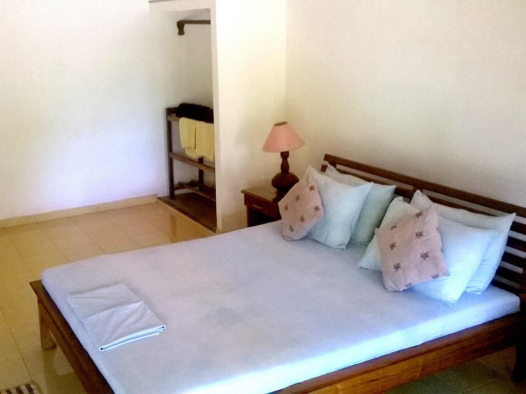Le Grand Meaulnes Hotel Habarana Exterior photo